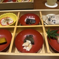 豚捨 KITTE丸の内店 - 