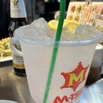 タイ屋台 999 - バケツレモンサワー　1,098円