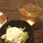 Sakaeya - 鳳凰美田 秘蔵梅酒 
                        お通し