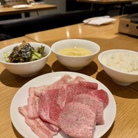 ビーフキッチン 渋谷店 - 塩盛合せ