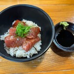 楽 - セットの中トロ丼