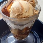 はま寿司 - キャラメルとプリンのスイートパルフェ