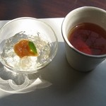 空 - 梅ゼリーと紅茶