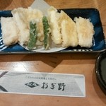 おぎ野 - チーズの天ぷら
      絶品