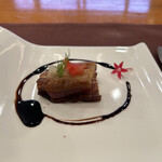 ステーキハウス バロン - マグロとナスのミルフィーユ