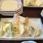 シーサイド佐竹 - カニ他の天ぷら(一人前)