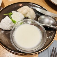 オービカ モッツァレラバー 横浜店 - 
