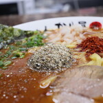 自家製麺 ら～めん かり屋 - 