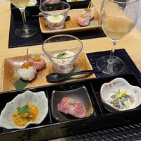 しゃぶしゃぶ　すき鍋　おもき 銀座店 - 【先附】【肉菜】【凌ぎ】