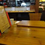 エイトバース - ﾃｰﾌﾞﾙ