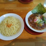 築地の中華そば 伊蔵八 - 