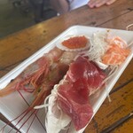 糸満漁業協同組合 お魚センター - 