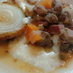 大西亭 - 口の中でほろほろ崩れる柔らかな仔羊の煮込み