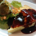 大西亭 - ふっくら厚みがたまらないフランス産チーズのオムレツ