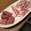 にくやのにかい - 肉屋の焼肉は流石にボリュームも品質も良さそう