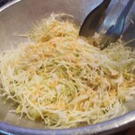 高幡不動 肉流通センター - お通しキャベツ439円×2名分