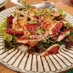 旬菜バール リカリカーレ - 和梨と鴨生ハムのサラダ