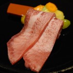 肉料理ふくなが - タン刺し