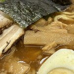 とんこつラーメン めんくい - 