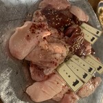 HEY MEAT - 豚ホルモンMIX