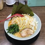 横浜家系ラーメン 龍馬家 - 