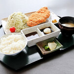 エリエールゴルフクラブ松山 - ロースかつ膳