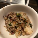 焼肉うしごろ - 取り分けてくださいます