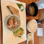 焼魚と家庭料理　つばき食堂 - 