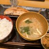 炭火焼干物定食 しんぱち食堂 千里中央店