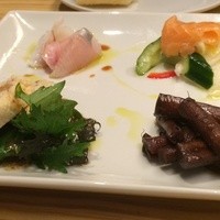 魚タリアン YO - 前菜盛り合わせ。普通に美味しいです。