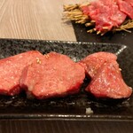 焼肉 ARATA - 上タン塩