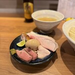 ジャパニーズ ラーメン 五感 - 