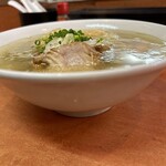 日陰 - なんとなく横からショット