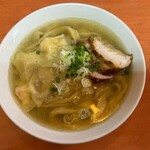 日陰 - 【海老ワンタンメン】麺大盛り