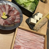 豚しゃぶ せいろ蒸し 豚匠 なんば邸 - 