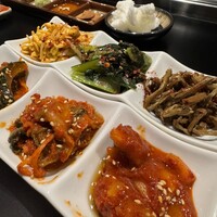 赤身焼肉 かるびあーの 新橋店 - 