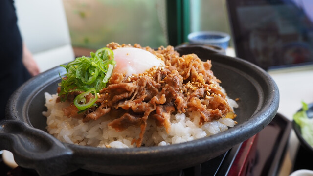 おひつごはん四六時中 秋田御所野店 - 四ツ小屋（丼）の写真