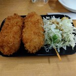 大都会 - カニクリームコロッケ 450円(税込) (2024年11月8日撮影)