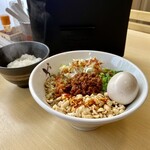 麺屋 しん蔵 - 汁なし担々麺 追いメシセット 1000円  味付玉子 100円