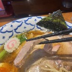 ヱビスヤ - 小ぶりではあるが厚みのあるカブリです