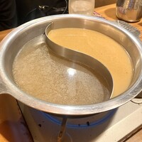 しゃぶしゃぶ・創作料理居酒屋 豚吟 栄店 - 