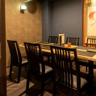 接待やデート、記念日などに。ゆっくりと寛げる安心の空間