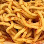 蒙古タンメン中本 - 麺アップ