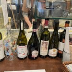 青いナポリ - カウンター越しにピザ作りが見えた