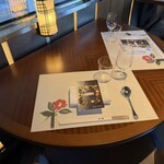 TRAIN SUITE 四季島 - テーブル席