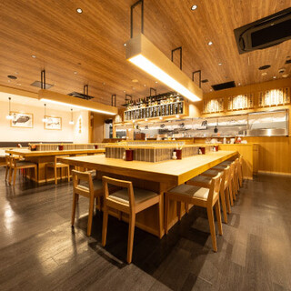 For private reservations, please contact us by phone.