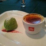 Trattoria La Luce - クリームブリュレと抹茶アイス
            