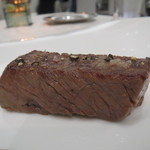 クイントカント - バー状にカットされた和牛