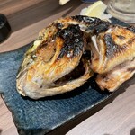 立ち呑み ソメアカ - カマ焼き（ドーンッ！）