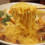 らーめん 賛平 - チャーシューメン（麺）